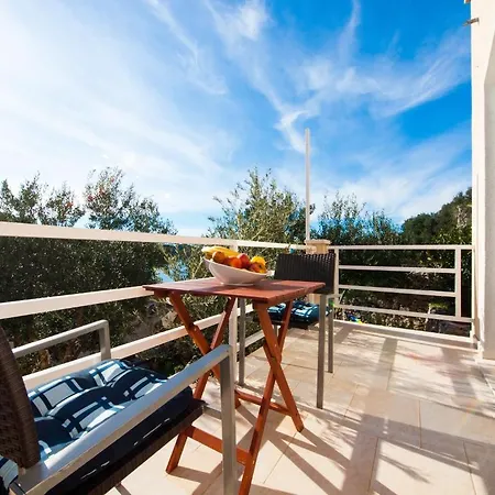 F & P Dubrovnik